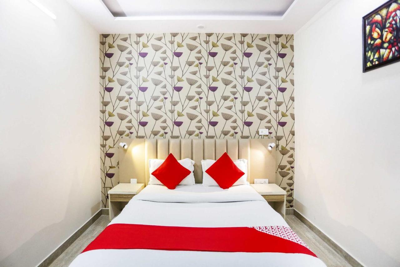 Hotel O Hotel Paradise Indraprastha 外观 照片