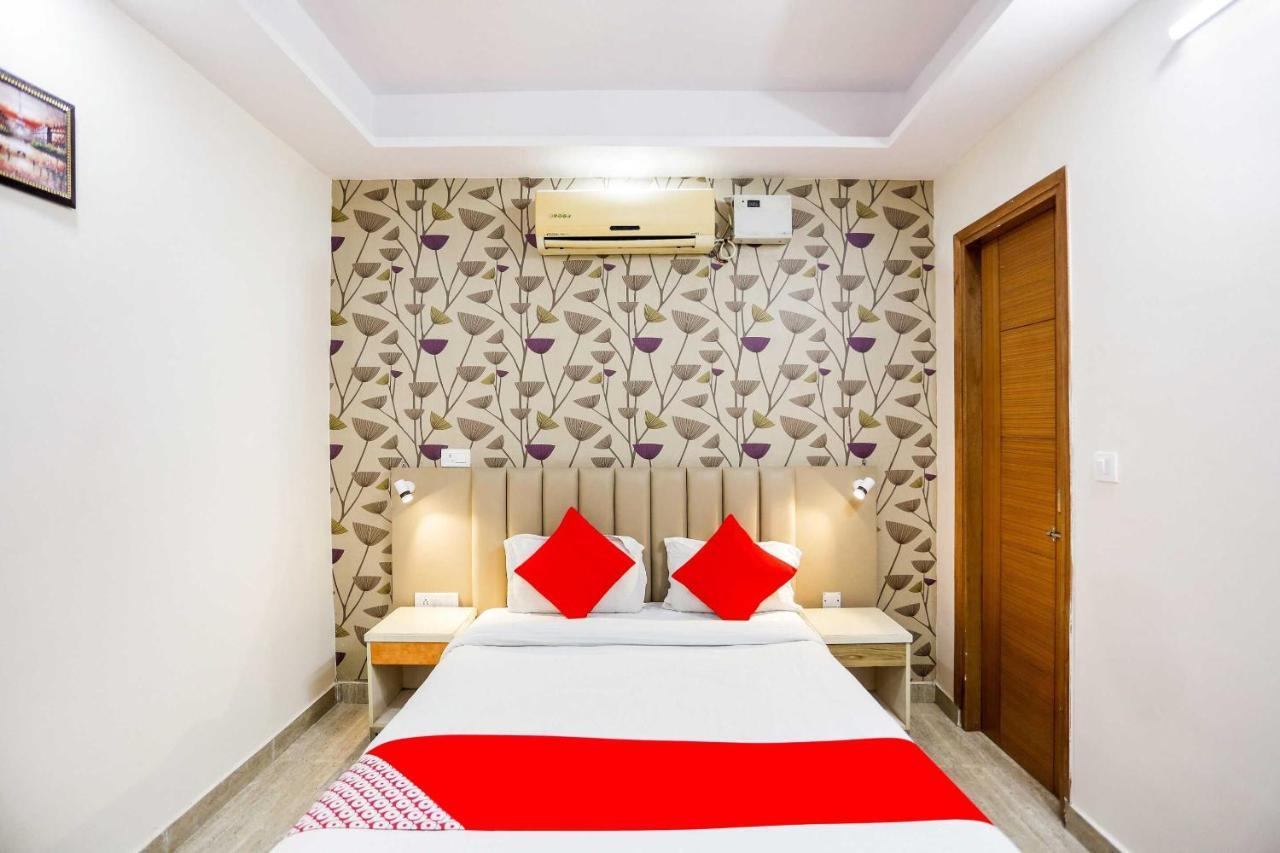 Hotel O Hotel Paradise Indraprastha 外观 照片