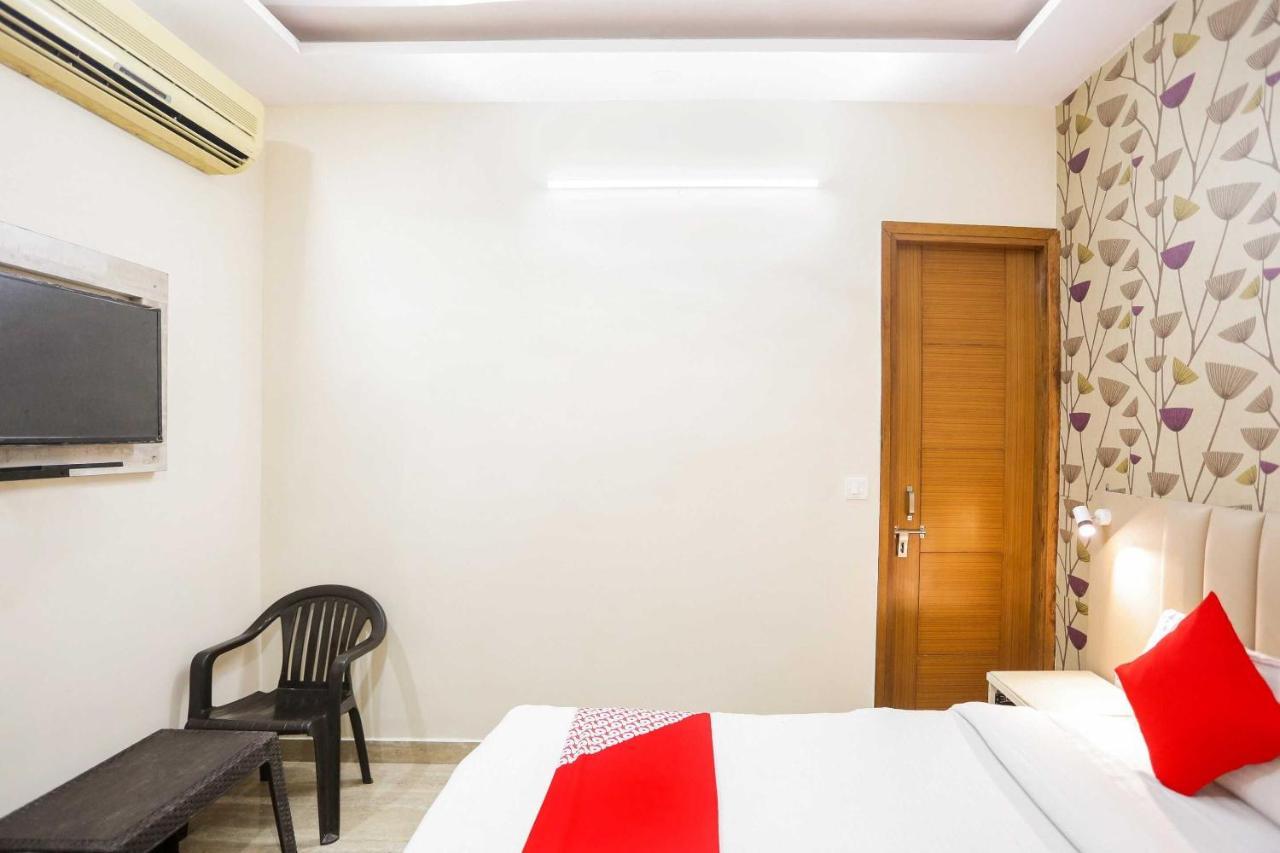 Hotel O Hotel Paradise Indraprastha 外观 照片