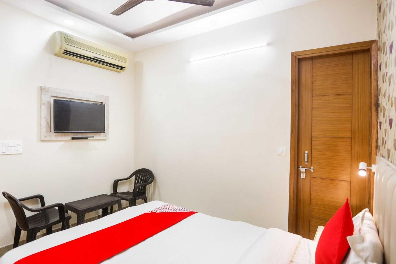 Hotel O Hotel Paradise Indraprastha 外观 照片