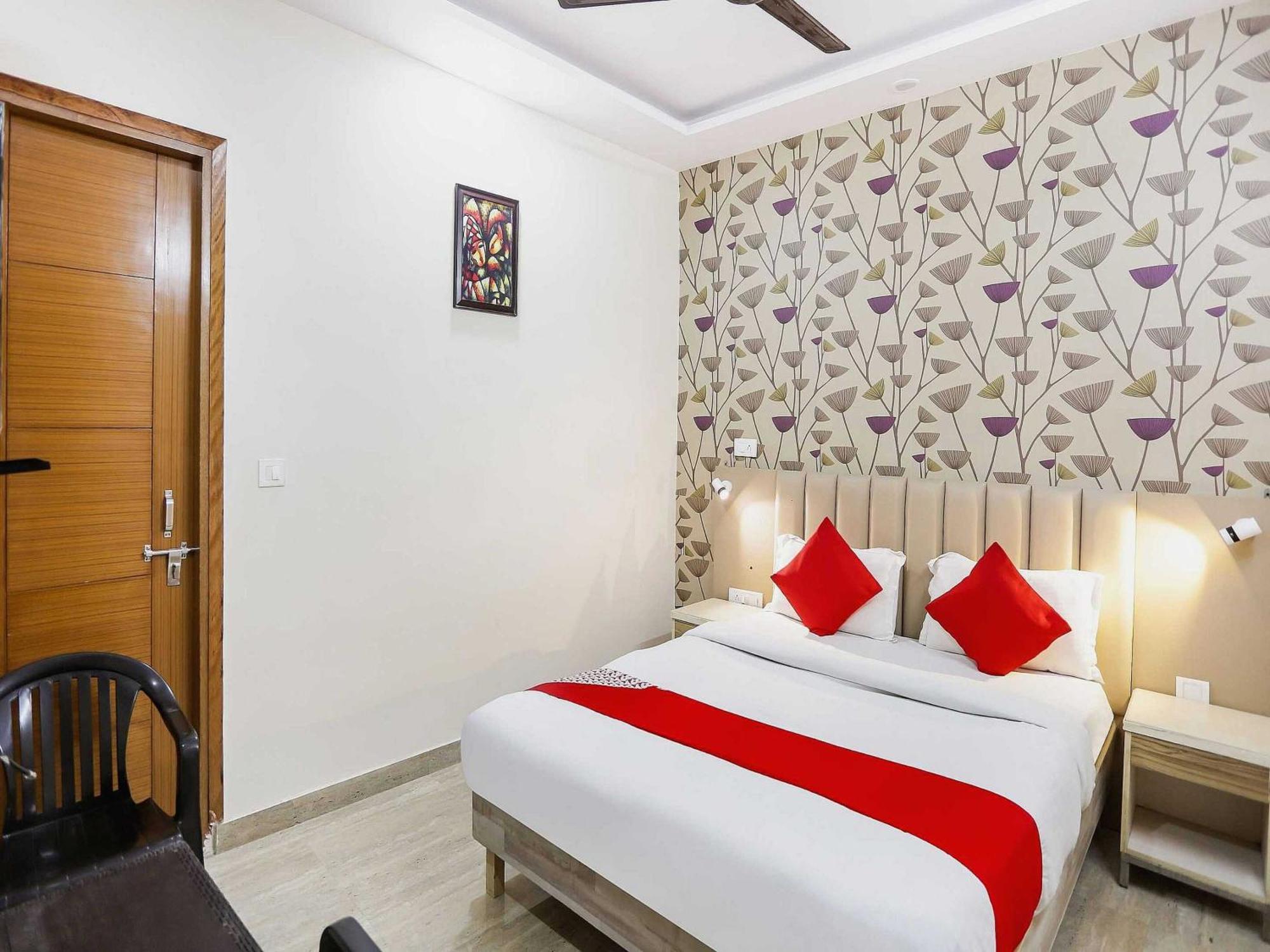 Hotel O Hotel Paradise Indraprastha 外观 照片