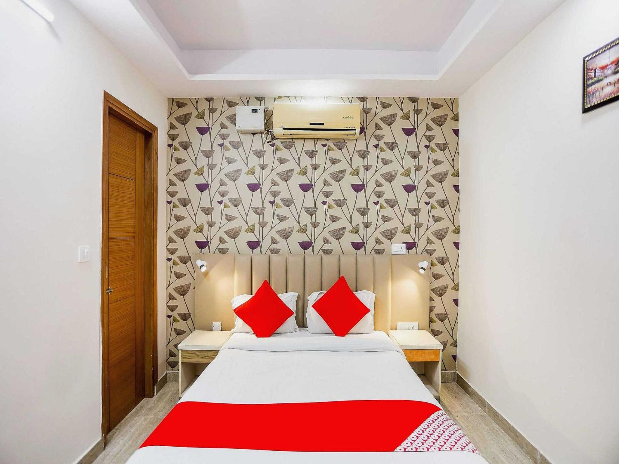 Hotel O Hotel Paradise Indraprastha 外观 照片